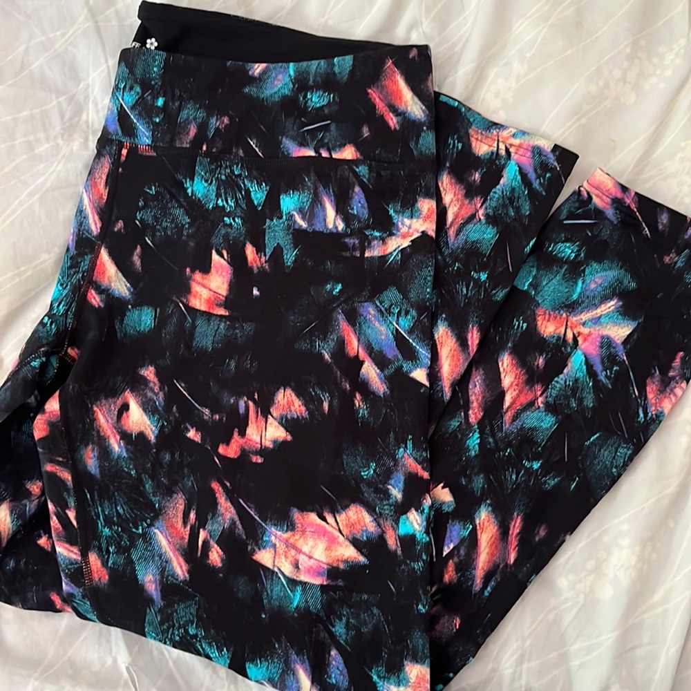 Tuff Athletics XXL multi colored leggings like new